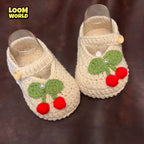 LW18-🍒👶 Handgehäkelte Babyschuhe mit Kirsch-Dekor – Weiche Neugeborenen-Schuhe